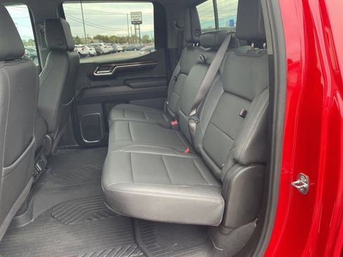 Used 2024 Chevrolet Silverado 1500 LT image 19