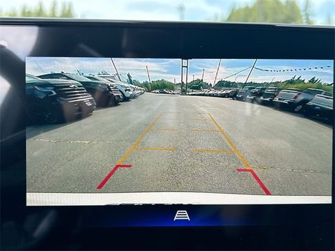 New 2026 Chevrolet Trax ACTIV w/ Sunroof Package image 15