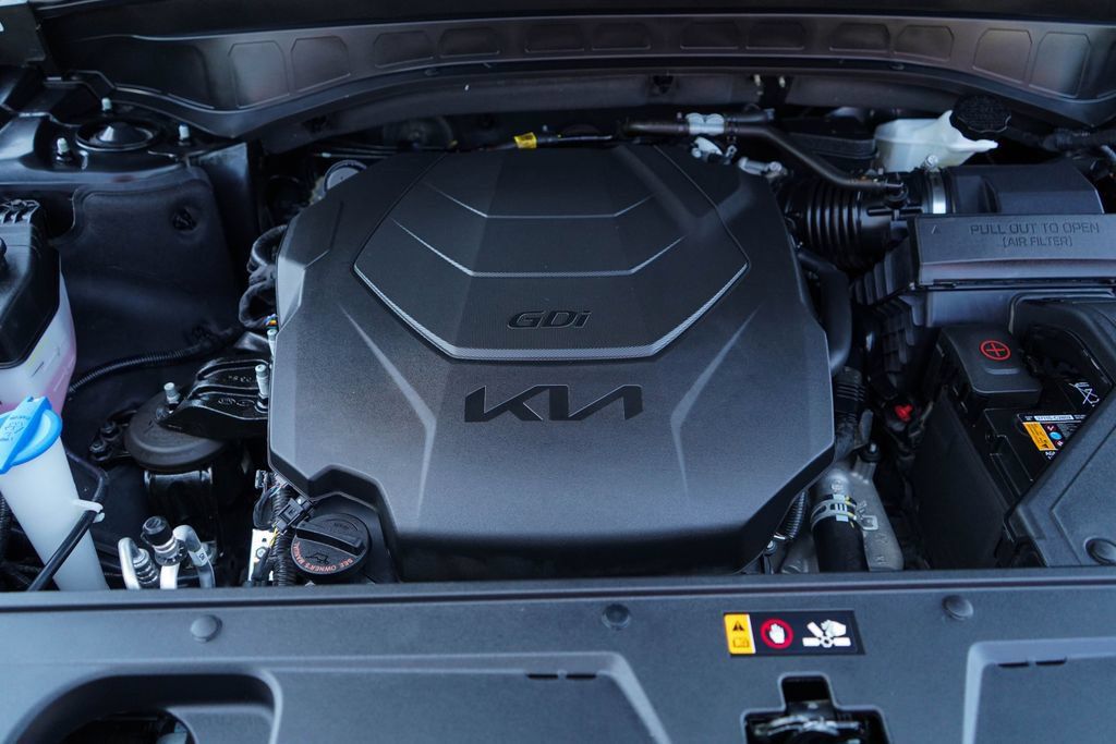 Used 2025 Kia Telluride S FWD image 15