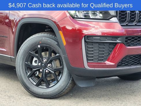 New 2026 Jeep Grand Cherokee Altitude AWD/4WD image 2