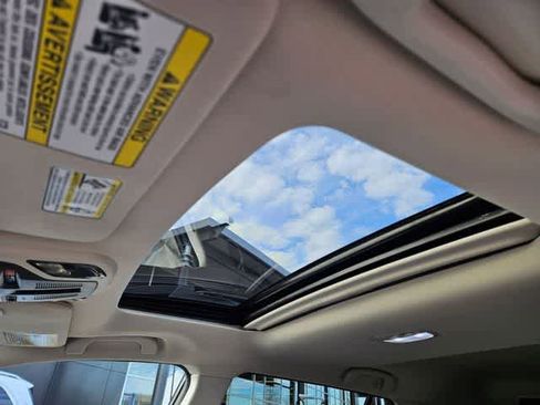 Used 2025 Subaru Outback Premium image 17