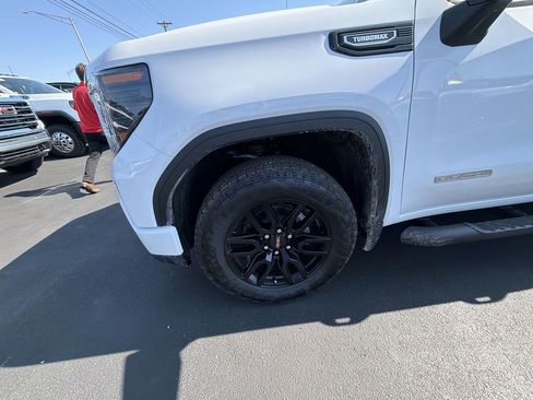 New 2026 GMC Sierra 1500 Elevation w/ Elevation Select Package AWD/4WD image 16