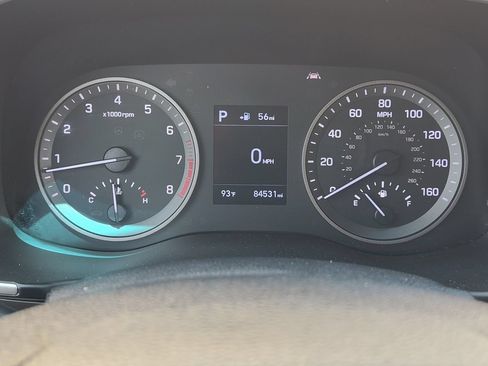 Used 2021 Hyundai Tucson Limited FWD image 13