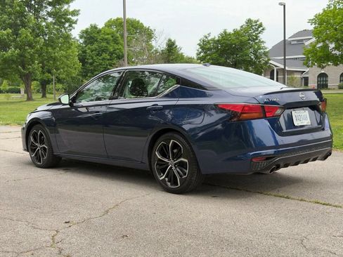 Used 2023 Nissan Altima 2.5 SR FWD image 7