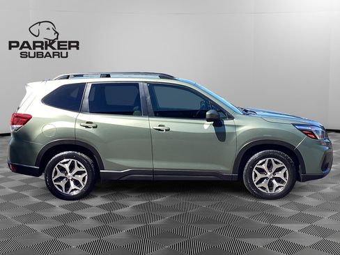 Used 2021 Subaru Forester Premium w/ Popular Package #1 AWD/4WD image 6
