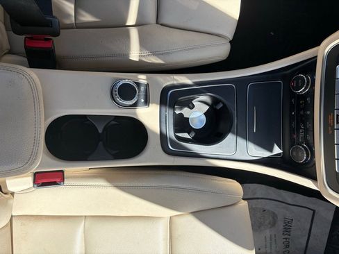 Used 2019 Mercedes-Benz CLA 250 image 39