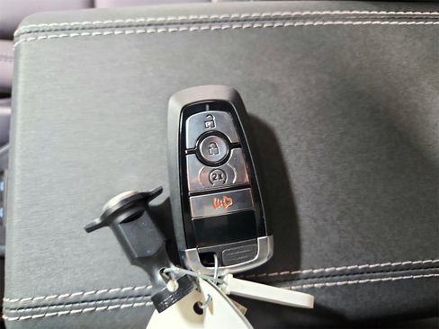 New 2025 Ford Bronco Big Bend image 34