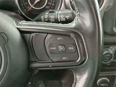 Used 2021 Jeep Wrangler Unlimited Sport image 19