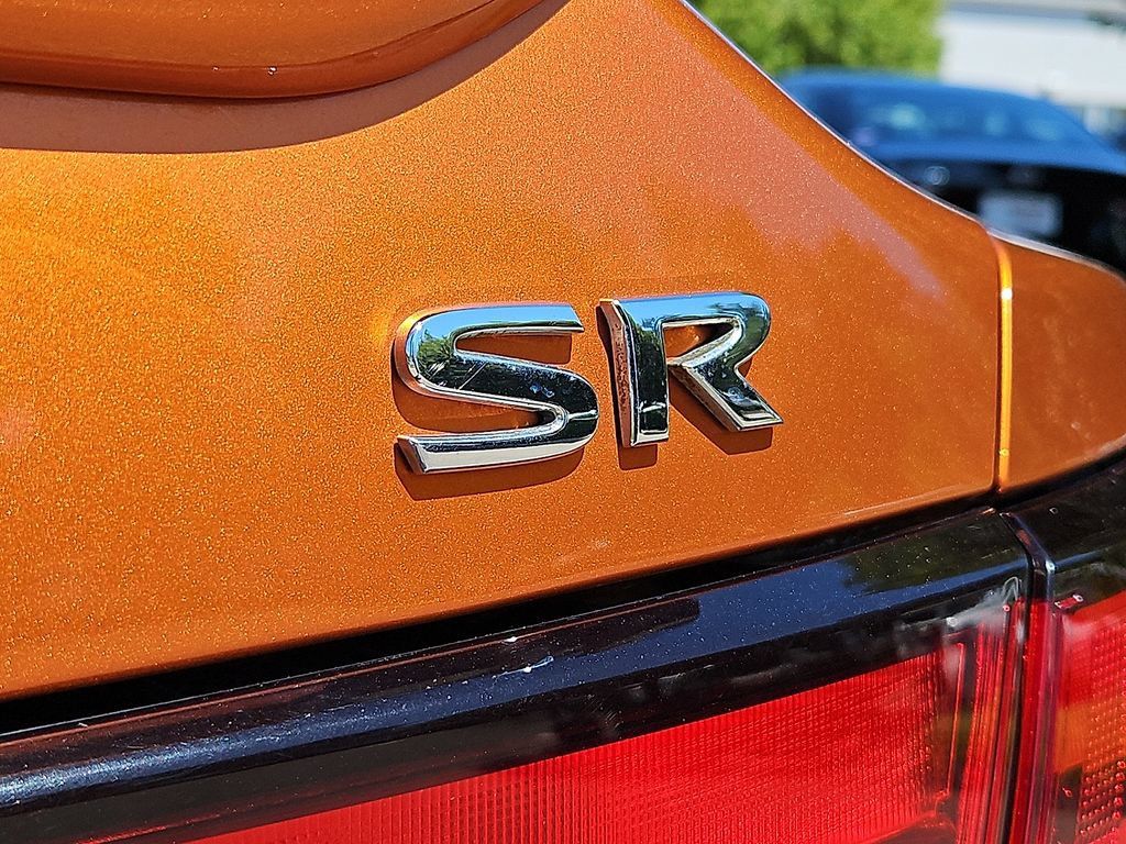 Used 2022 Nissan Sentra SR FWD image 32