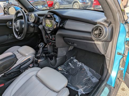 Used 2016 MINI Cooper Convertible FWD image 15