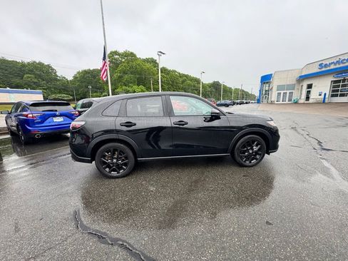 Used 2024 Honda HR-V Sport image 7
