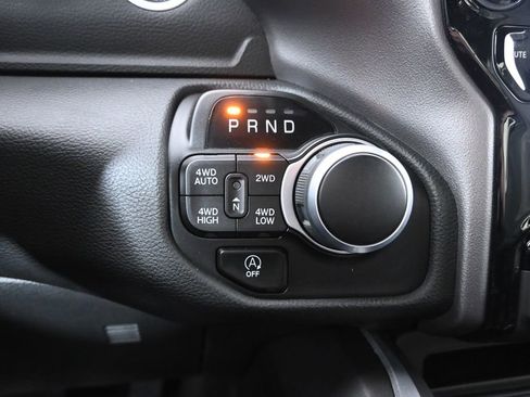 Used 2023 RAM 1500 Big Horn image 32