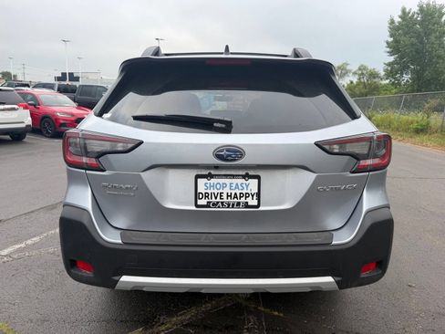 Used 2024 Subaru Outback Limited AWD/4WD image 7