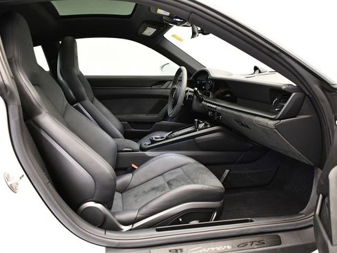 Used 2023 Porsche 911 Carrera GTS image 49
