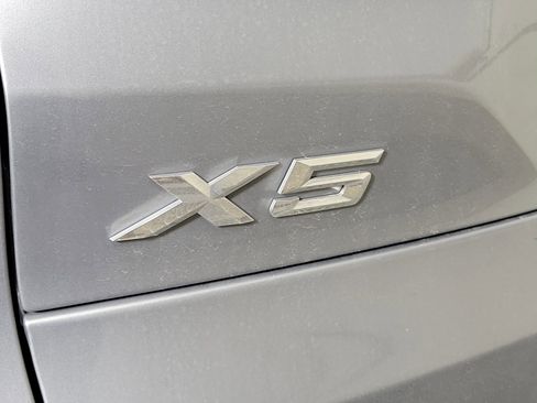 Used 2024 BMW X5 xDrive40i w/ Premium Package AWD/4WD image 7