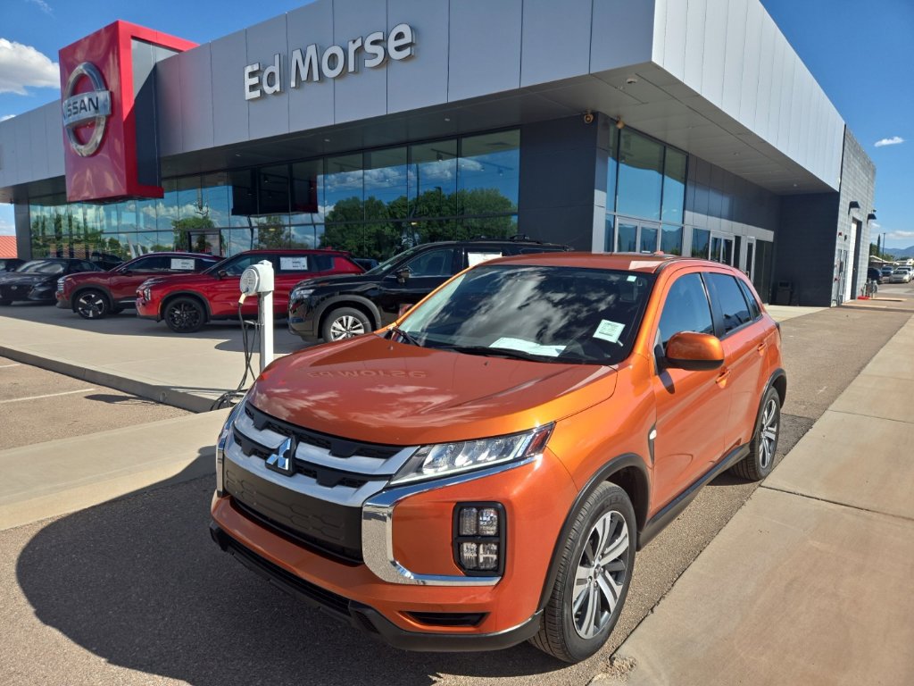 Used 2024 Mitsubishi Outlander Sport SE AWD/4WD image 1