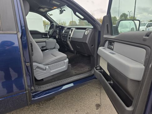 Used 2012 Ford F150 XLT w/ XLT Chrome Pkg image 16