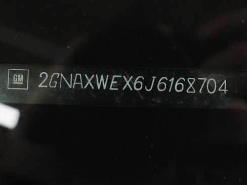 Used 2018 Chevrolet Equinox Premier image 33