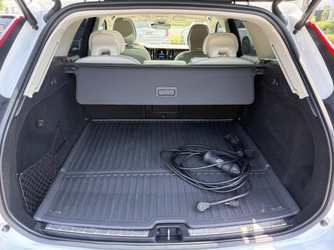 Certified 2023 Volvo XC60 T8 Ultimate w/ Protection Package AWD/4WD image 23