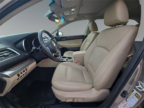 Used 2018 Subaru Outback 2.5i Limited image 13