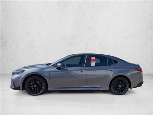 New 2026 Toyota Camry SE image 5