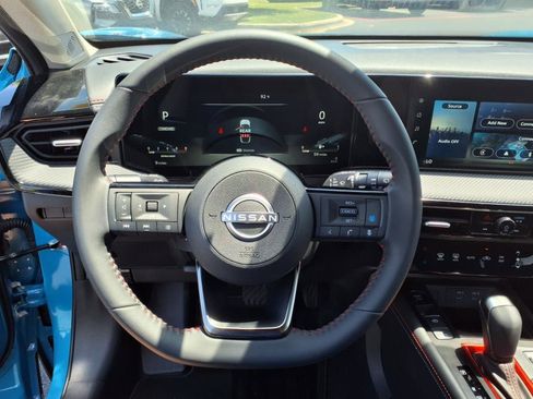 New 2025 Nissan Kicks SR image 12