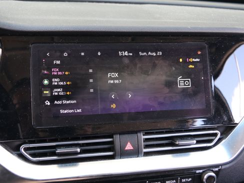 Used 2021 Kia Niro EX Premium FWD image 22