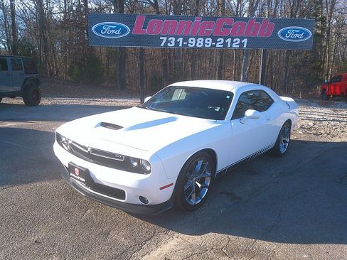 Used 2022 Dodge Challenger GT image 1