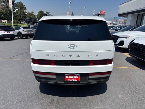 Used 2025 Hyundai Santa Fe Limited FWD image 11
