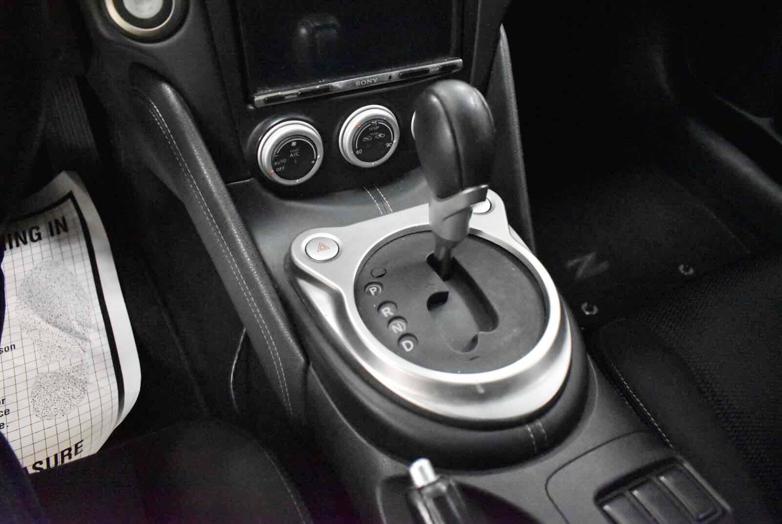 Used 2014 Nissan 370Z Coupe RWD image 13