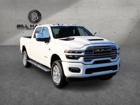 Used 2025 RAM 2500 Laramie w/ Sport Appearance Package AWD/4WD image 3