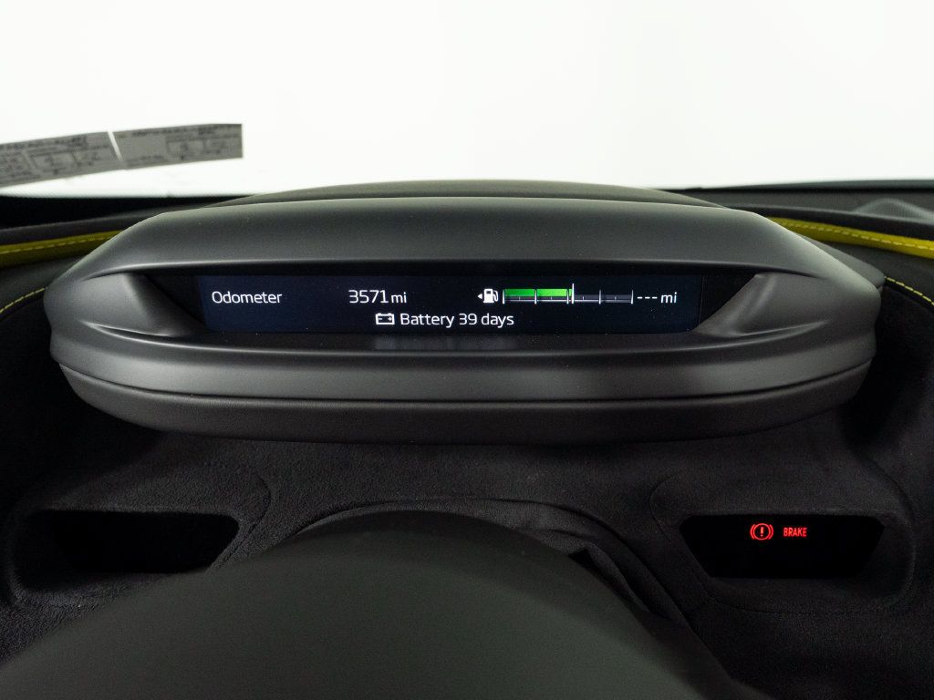 Used 2020 McLaren 720S Performance RWD image 23