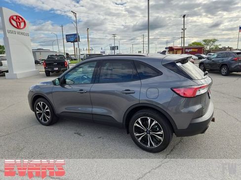 Used 2022 Ford Escape SEL w/ SEL Stealth AWD Package image 23