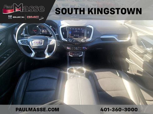 Used 2023 GMC Terrain SLT w/ Infotainment Package II image 17
