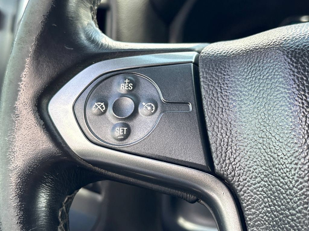 Used 2016 Chevrolet Silverado 2500 LT AWD/4WD image 10