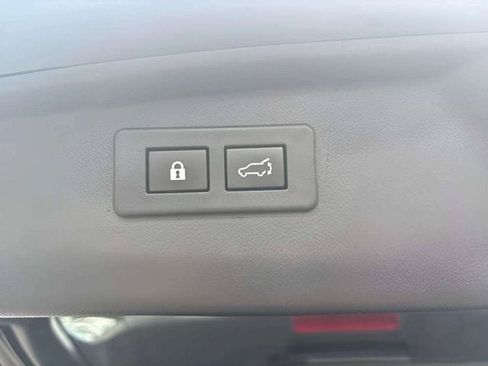Certified 2024 Subaru Outback Limited AWD/4WD image 7