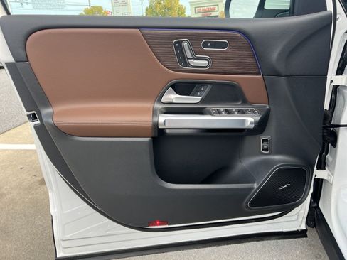 Certified 2025 Mercedes-Benz GLB 250 image 15