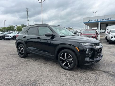 Used 2023 Chevrolet TrailBlazer RS FWD image 1