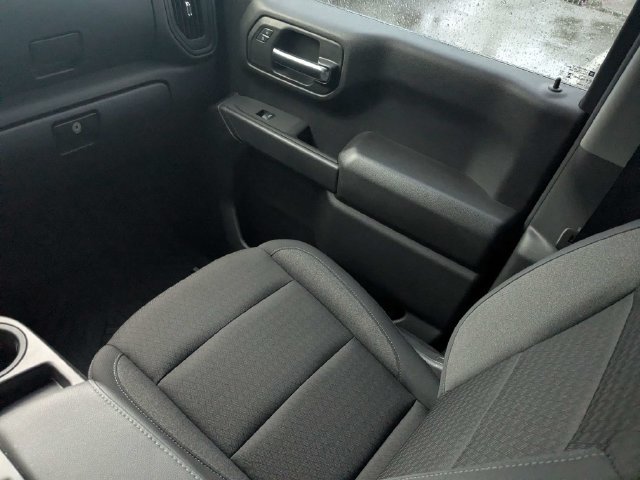 Used 2025 Chevrolet Silverado 1500 Custom Trail Boss AWD/4WD image 18