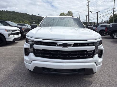 Used 2024 Chevrolet Silverado 1500 Custom RWD image 7
