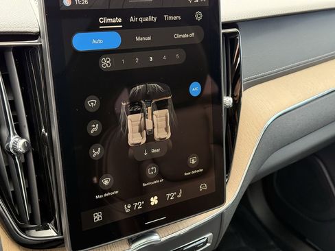 New 2026 Volvo XC60 B5 Ultra w/ Protection Package Premier image 22