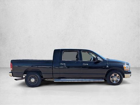 Used 2006 Dodge Ram 2500 Truck SLT image 3