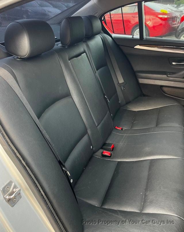 Used 2011 BMW 550i Sedan RWD image 18