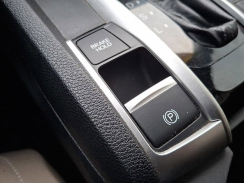 Used 2017 Honda Civic EX image 24