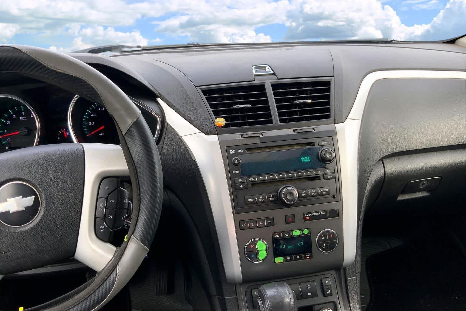 Used 2012 Chevrolet Traverse LT AWD/4WD image 15