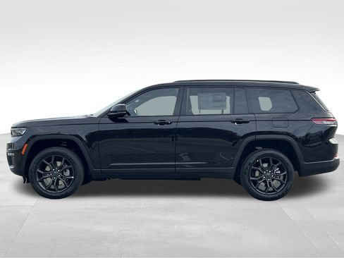 New 2025 Jeep Grand Cherokee L Limited image 29
