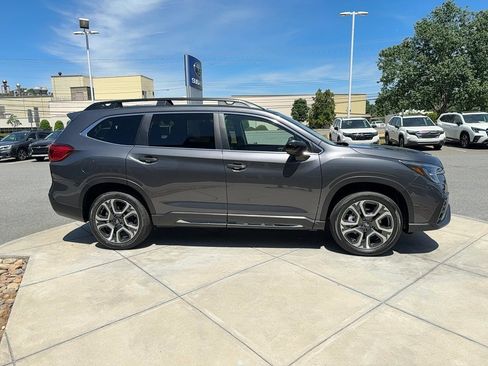 New 2026 Subaru Ascent Limited AWD/4WD image 5