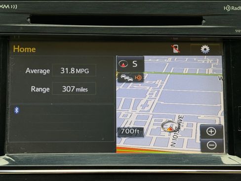 Used 2016 Toyota Avalon XLE Premium image 22