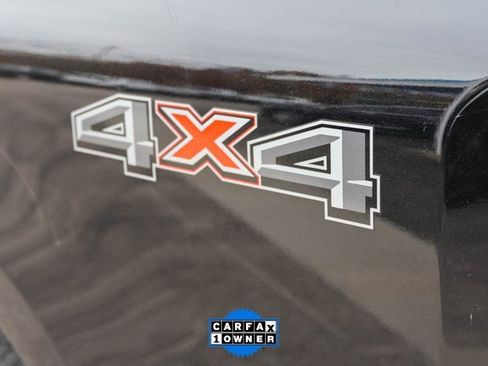 Used 2024 Ford F250 Lariat image 9