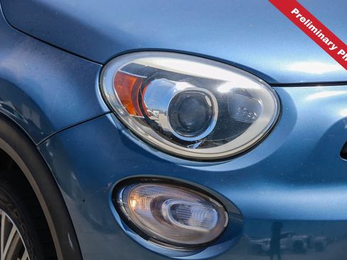 Used 2017 FIAT 500X Lounge w/ Advanced Safety Package FWD image 4